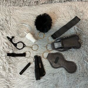 10pcs Metallic Black Safety Keychain Set